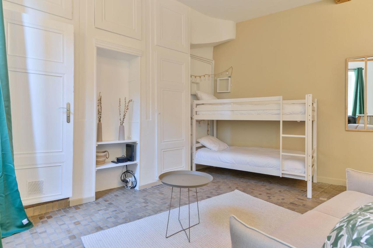 Beau Duplex Avec Jardin Et Vue Apartment Lyon Luaran gambar
