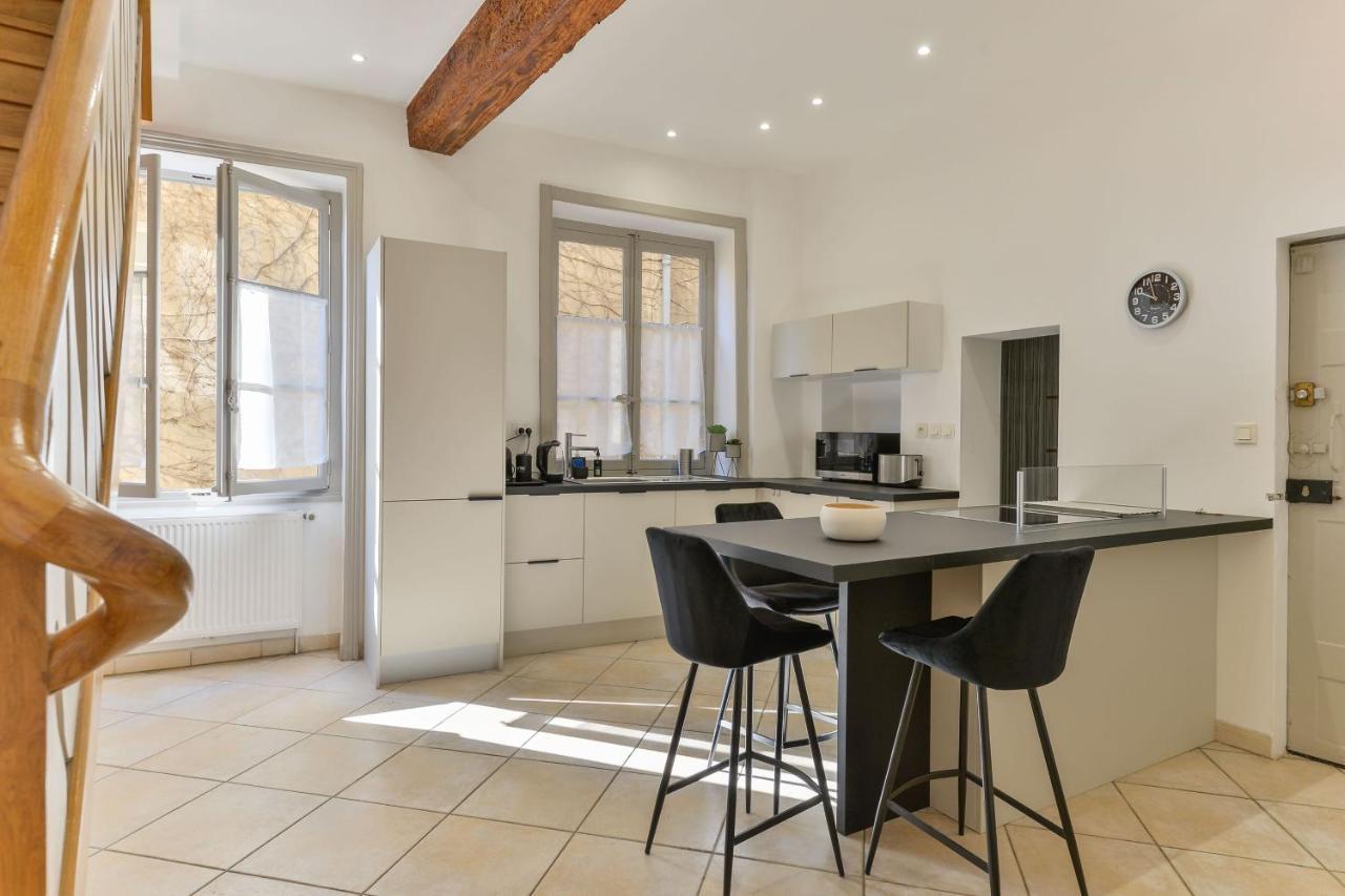 Beau Duplex Avec Jardin Et Vue Apartment Lyon Luaran gambar